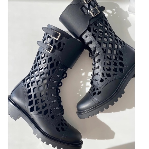 CHRISTIAN DIOR BOOTIES - Picture 6 of 8